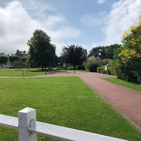 Casa Parcului Villa Villers-sur-Mer Buitenkant foto